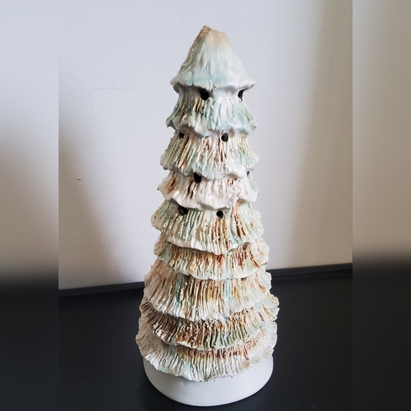 Ceramic Christmas Tree Candle Holder - Picture 3 of 6